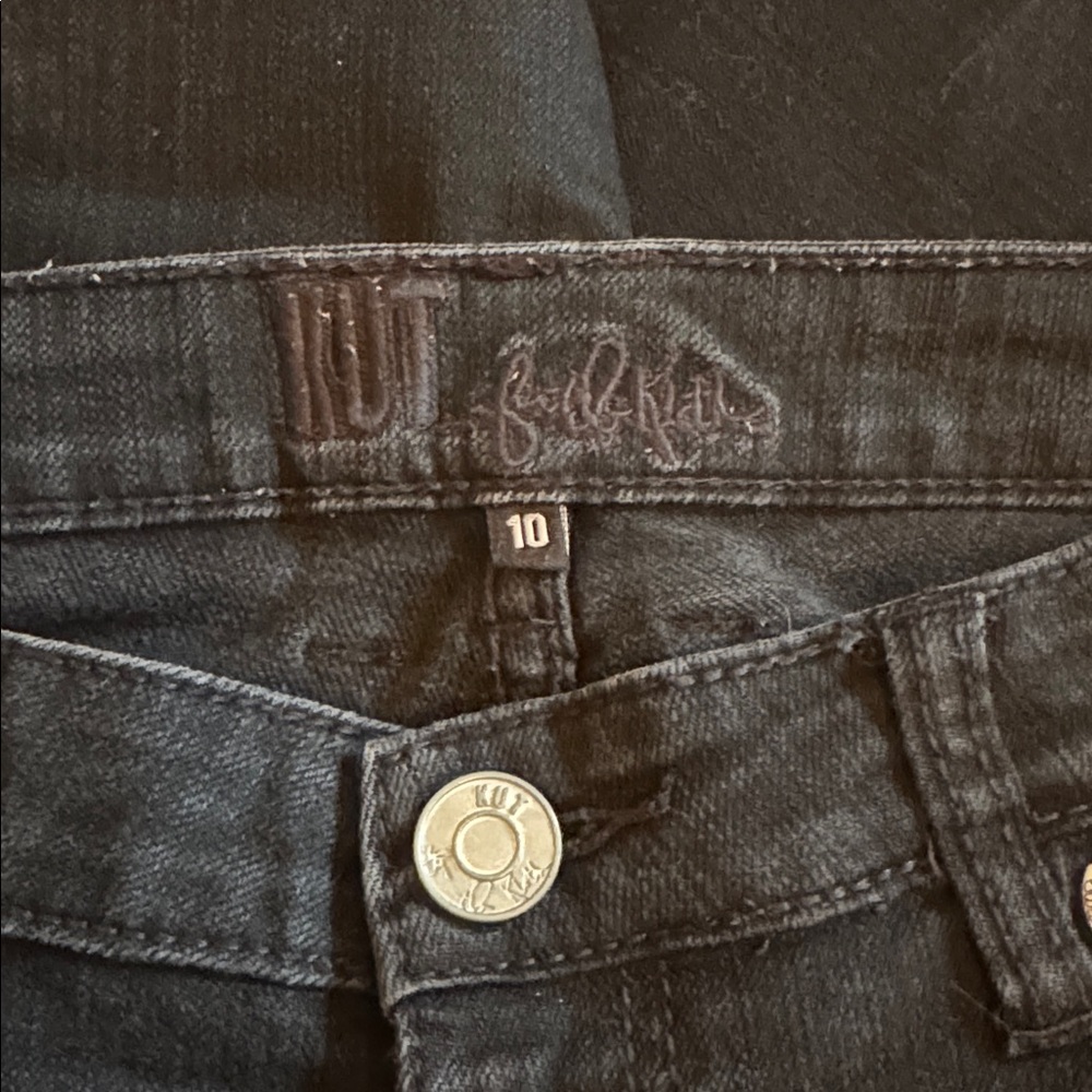 Kut From The Kloth Black Straight Leg size 10 - Picture 3 of 5